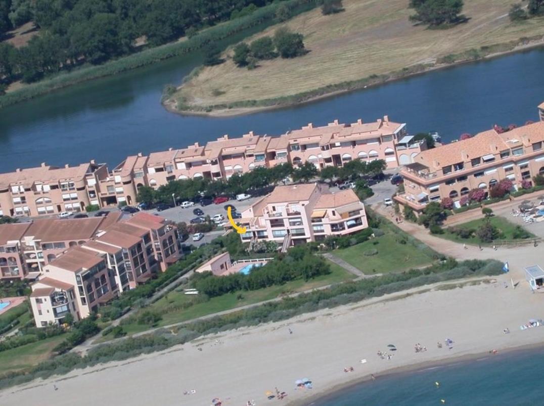 סן סיפריאן Appartement Entre La Lagune Et La Mer Avec Piscine, Direct Plage, Vue Partielle Mer מראה חיצוני תמונה
