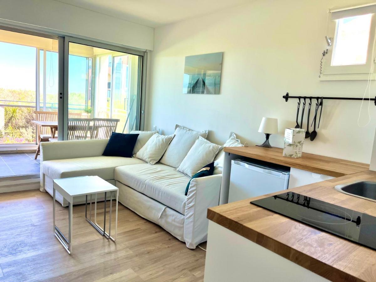 סן סיפריאן Appartement Entre La Lagune Et La Mer Avec Piscine, Direct Plage, Vue Partielle Mer מראה חיצוני תמונה